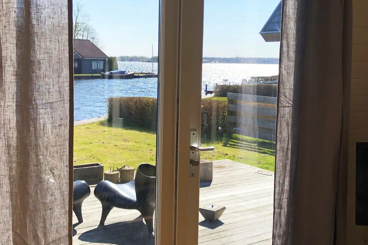 A short description about the picture goes here